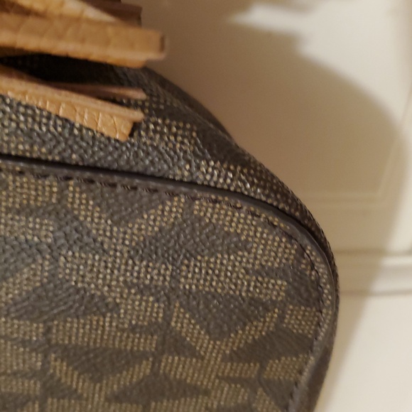 Michael Kors Momogram Brown canvas and Tan Leather Trim.9inw Crossbody. - Picture 5 of 13